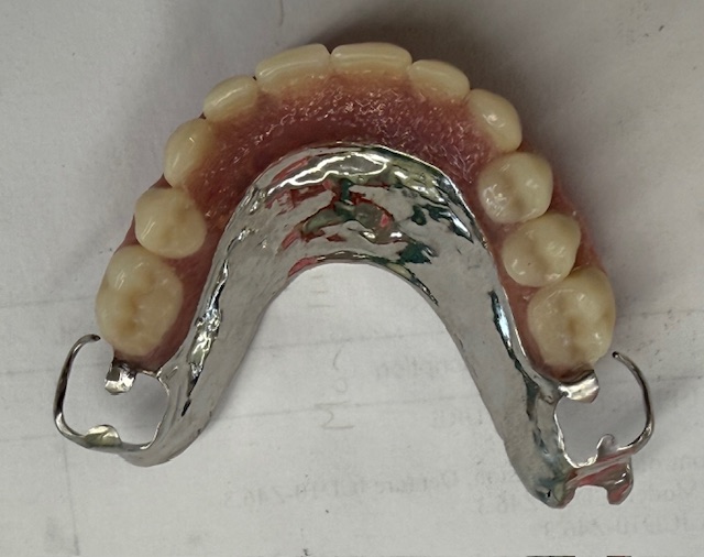 C/C 9 TOOTH DENTURE